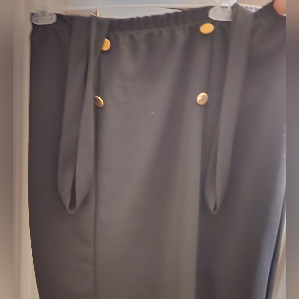Black skirt